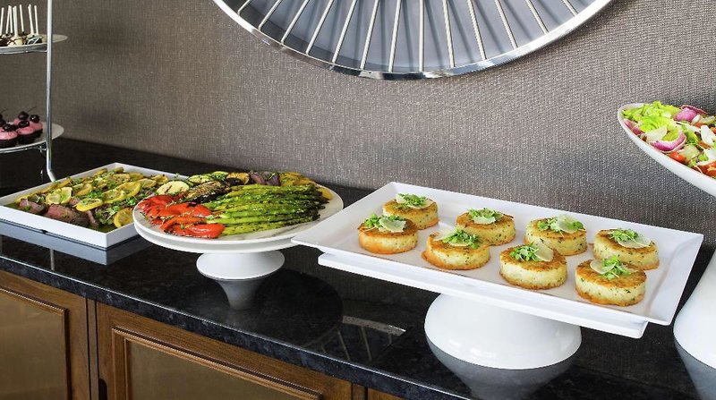 Home2 Suites by Hilton Chicago McCormick Place