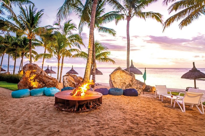 Victoria for 2 Beachcomber Resort & Spa 9