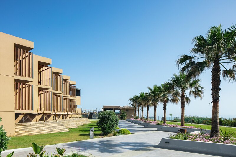 La Mer Resort & Spa 37