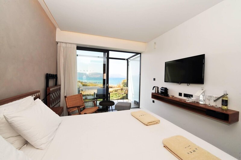 La Mer Resort & Spa 45