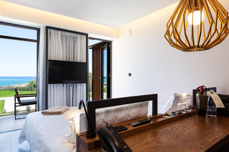 La Mer Resort & Spa 65