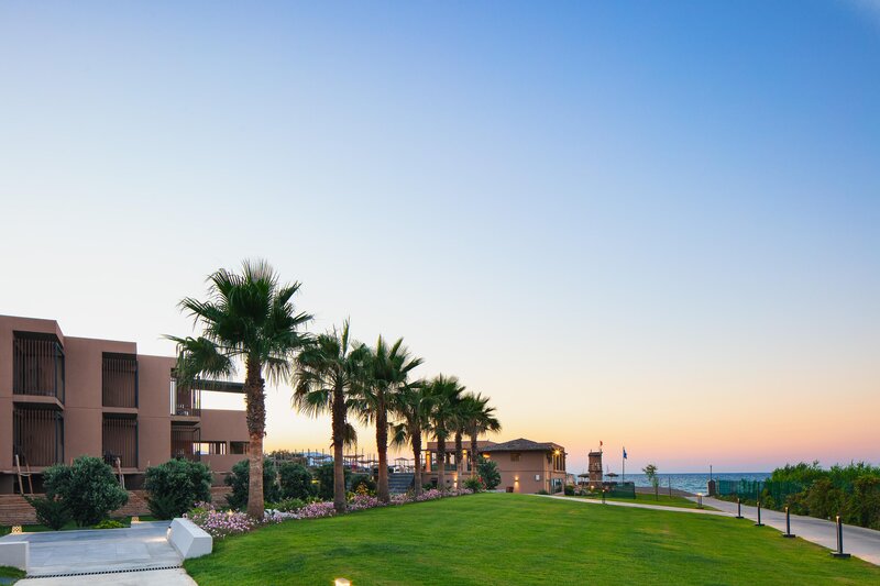 La Mer Resort & Spa 74