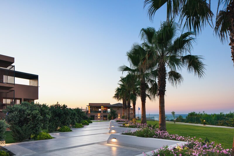 La Mer Resort & Spa 75
