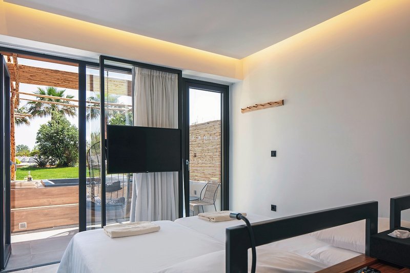 La Mer Resort & Spa 17