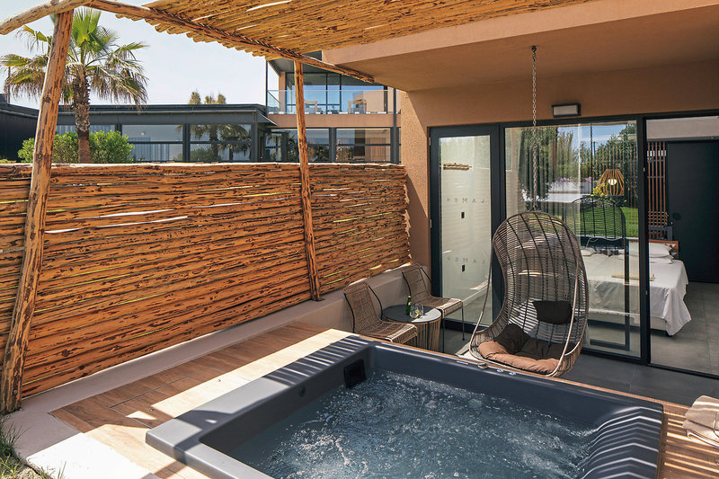 La Mer Resort & Spa 21