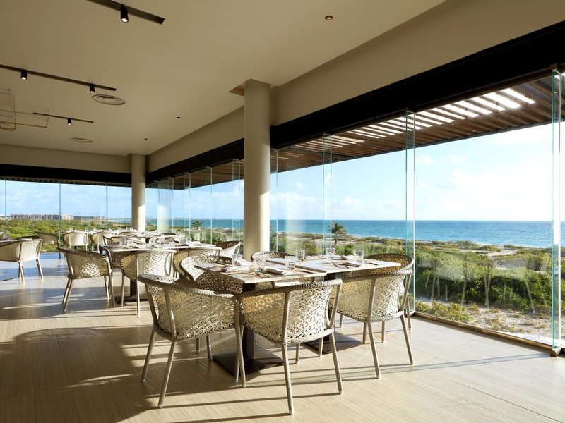 Grand Palladium Select Costa Mujeres 25