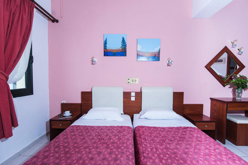 Ariadni Palace 11