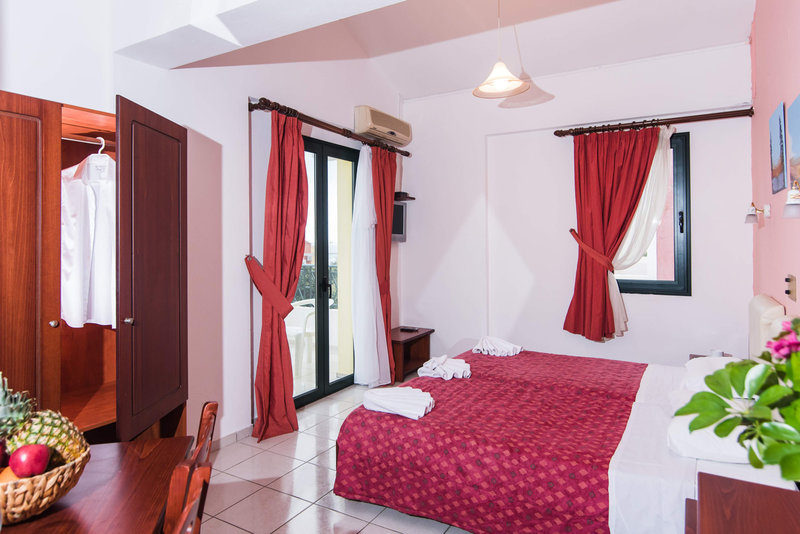 Ariadni Palace 12