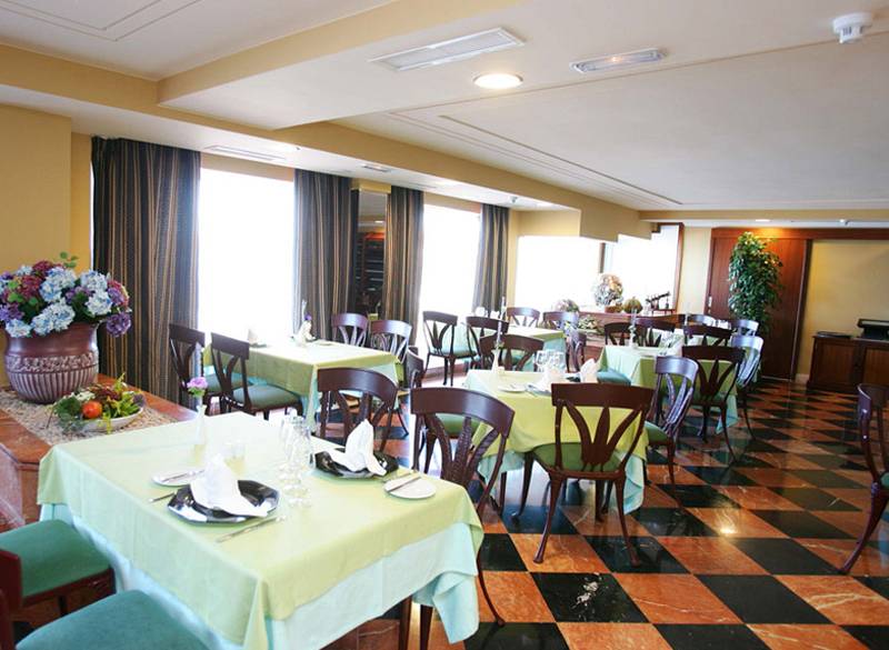 Sercotel Playa Canteras 4