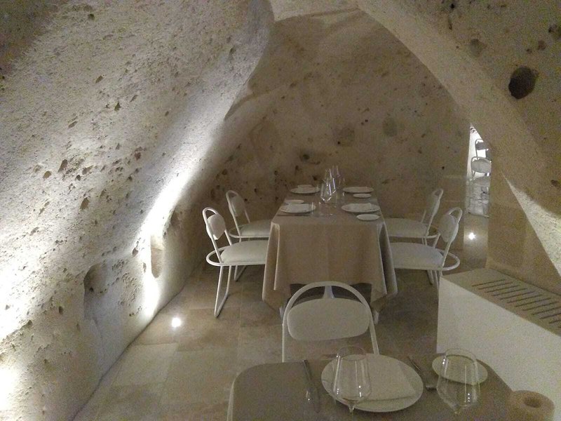 Aquatio Cave Luxury Hotel & Spa 10
