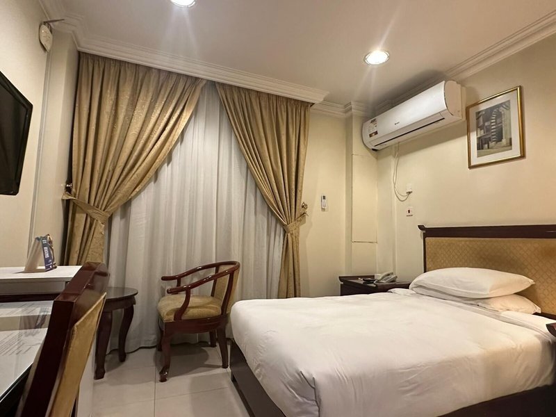 Al Muntazah Plaza Hotel 6