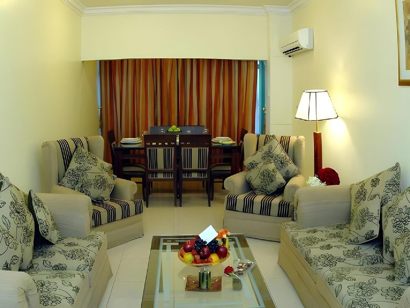 Al Muntazah Plaza Hotel 11