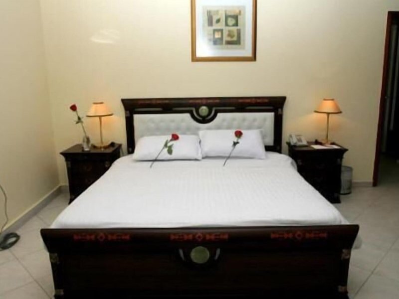 Al Muntazah Plaza Hotel 18