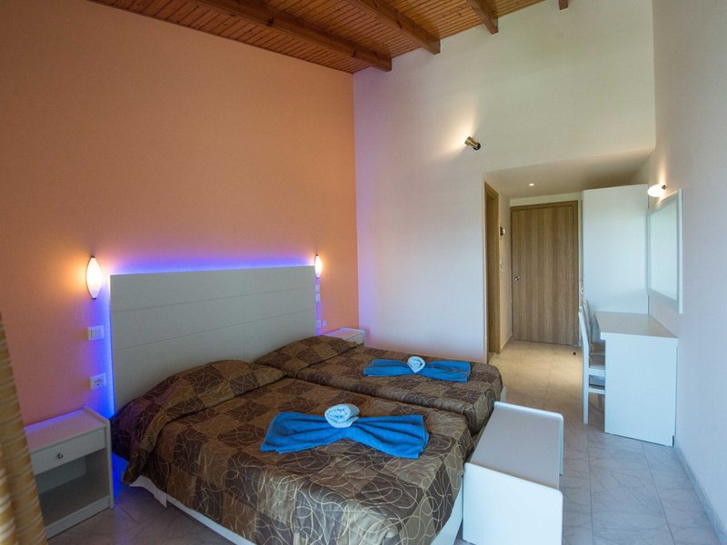 Silver Beach 39