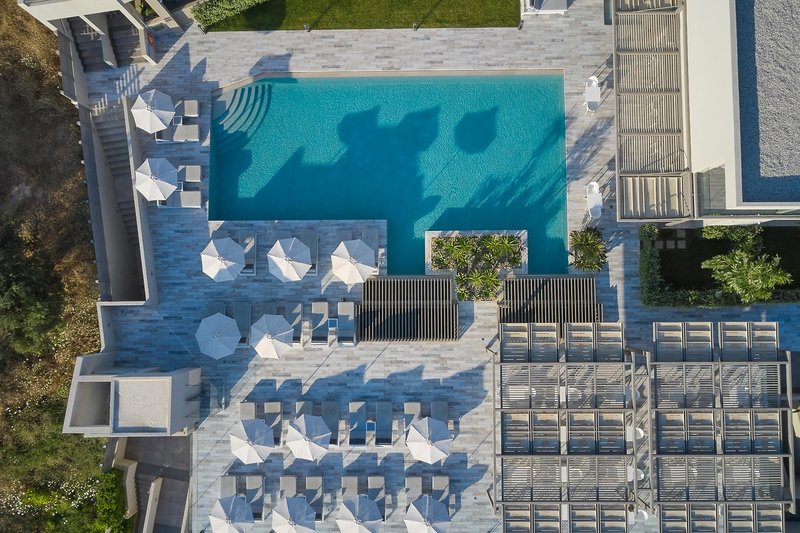 Atlantica Amalthia Beach Hotel 12
