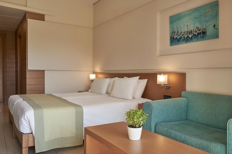 Atlantica Amalthia Beach Hotel 23