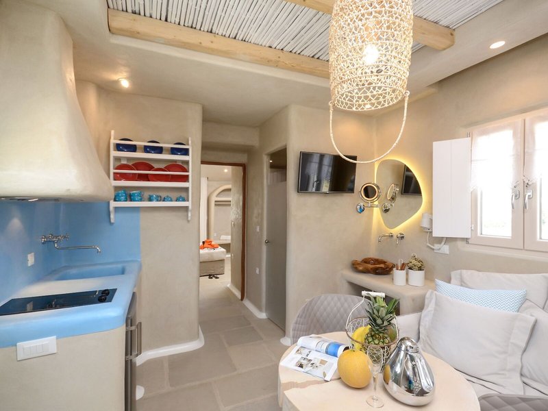 Naxos Euphoria Suites 15