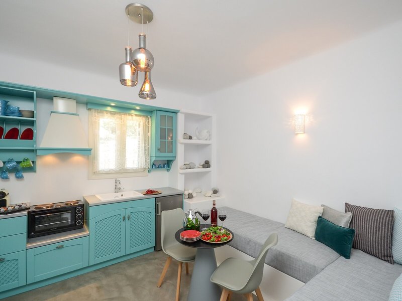 Naxos Euphoria Suites 24