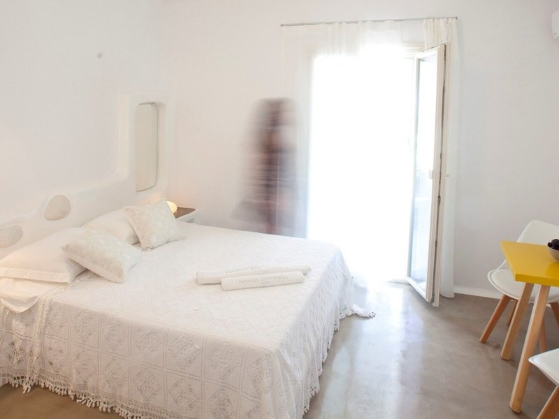 Naxos Euphoria Suites 29