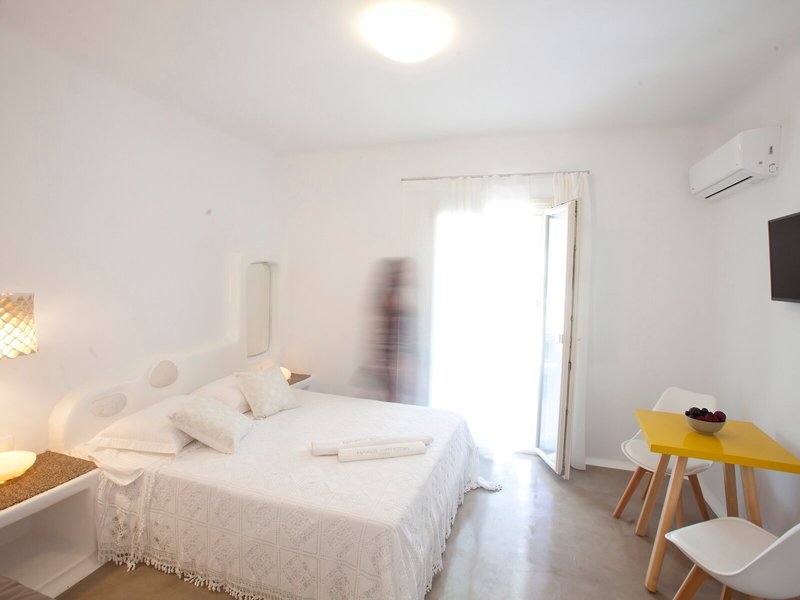 Naxos Euphoria Suites 39