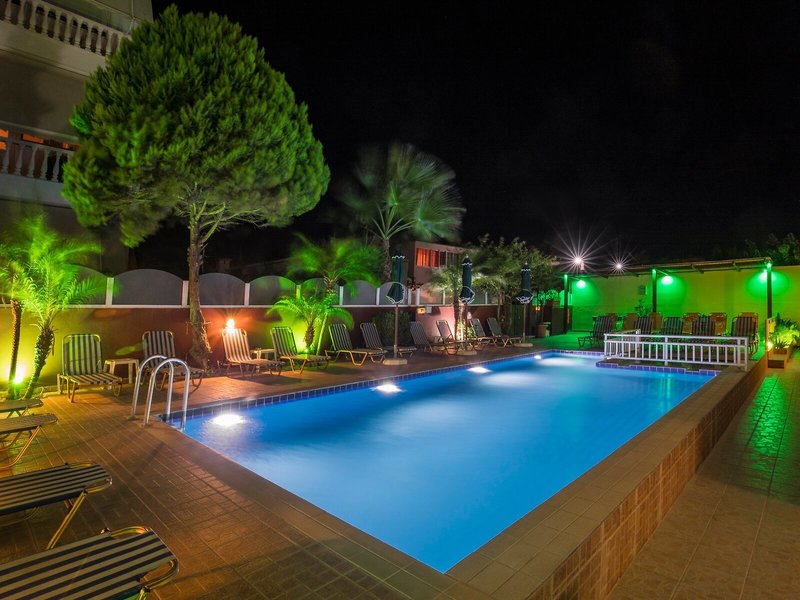 Alea Hotel Apartments 4