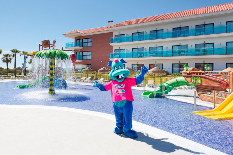 Best Costa Ballena 54