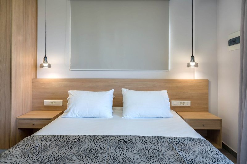 Apollo Hotel I & II 12