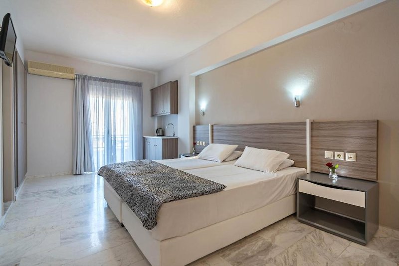Apollo Hotel I & II 19