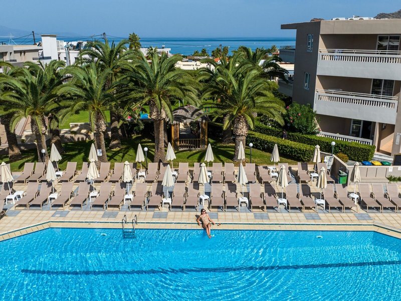 Atrion Resort Hotel & Apartments 5 - Outdoor Pool