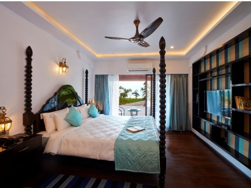 Bollywood Sea Queen 26