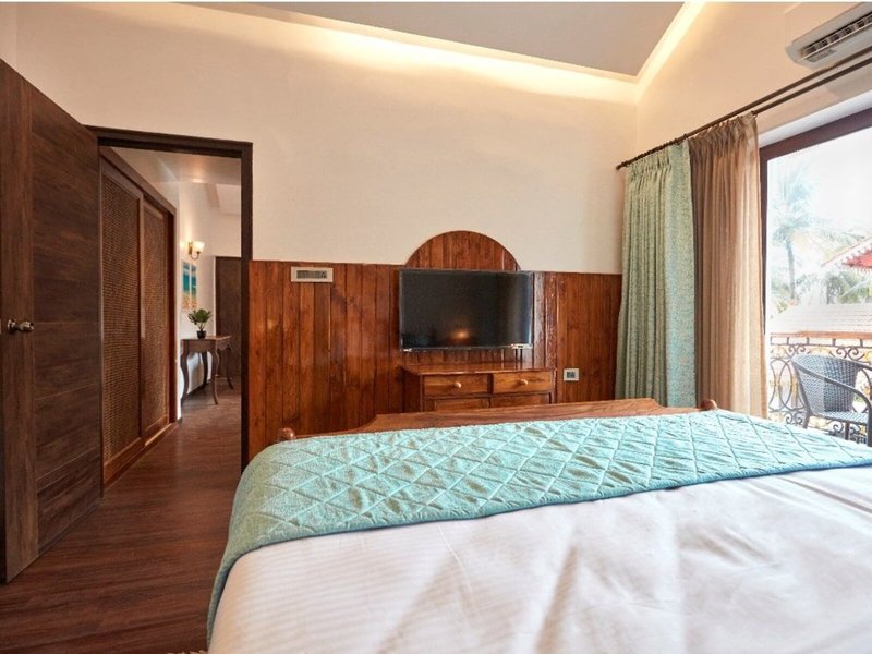 Bollywood Sea Queen 32