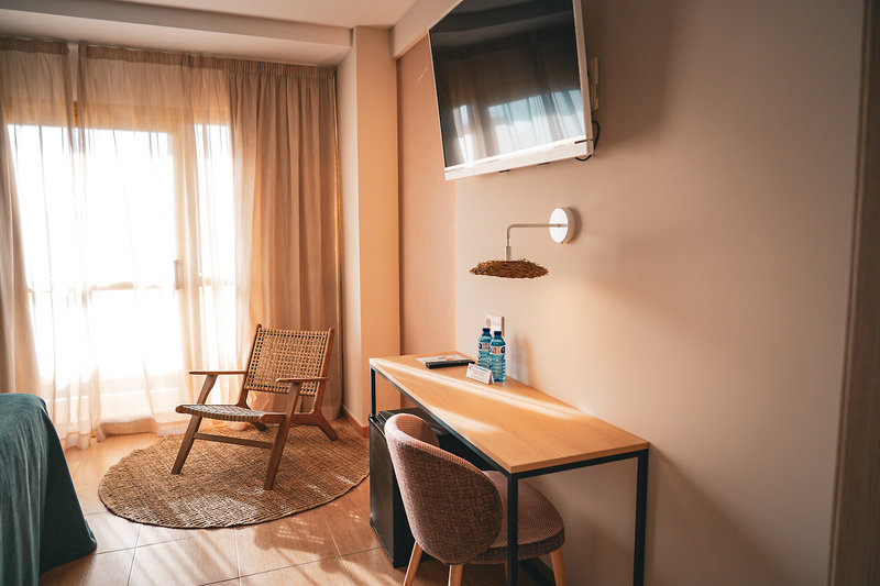 htop Amaika Adults Only 15