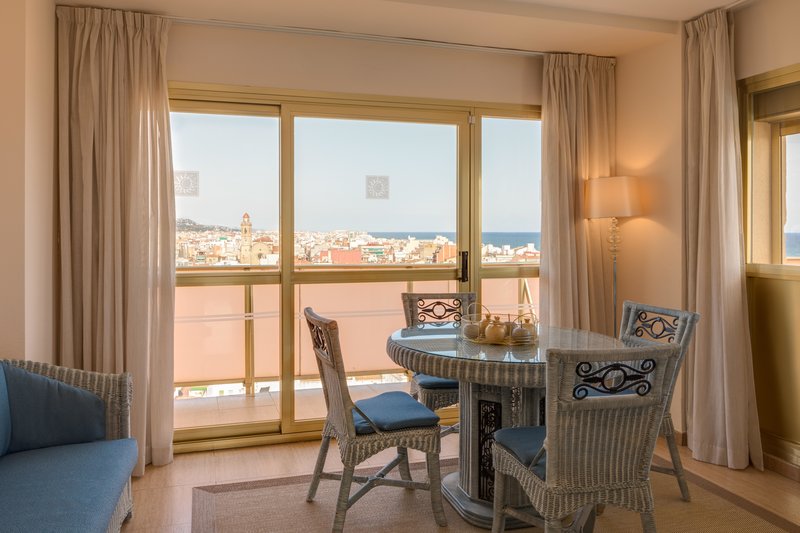 htop Amaika Adults Only 49