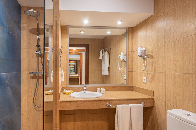 htop Amaika Adults Only 15