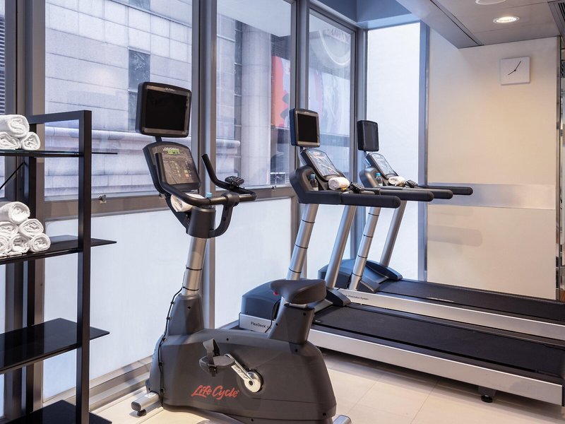 Holiday Inn Express Causeway Bay 25