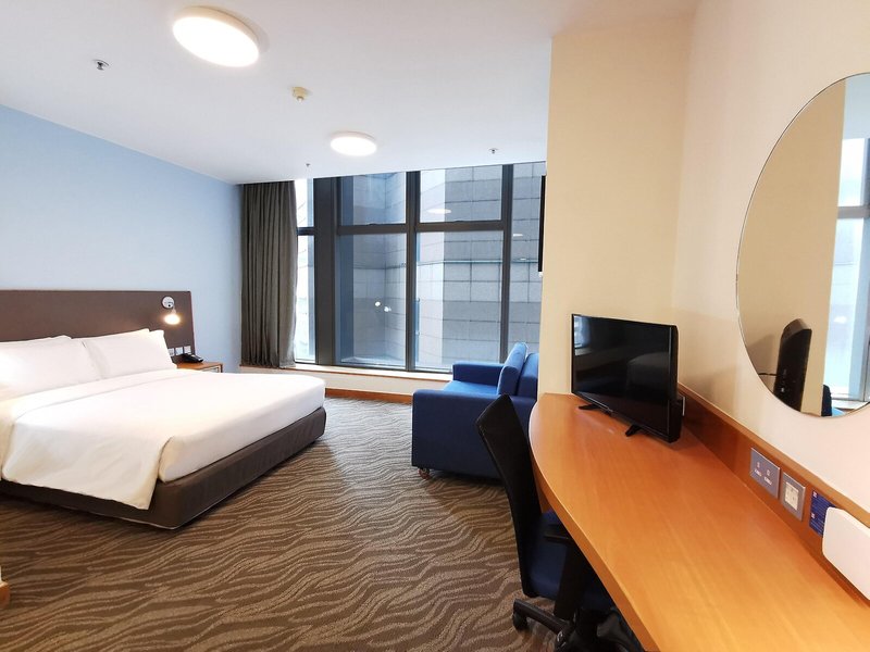 Holiday Inn Express Causeway Bay 26