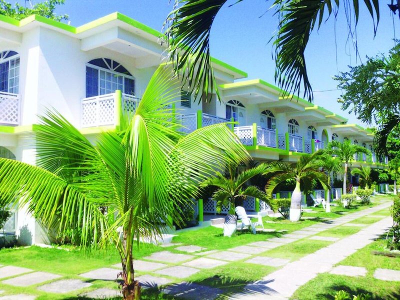 Fun Holiday Beach Resort 1