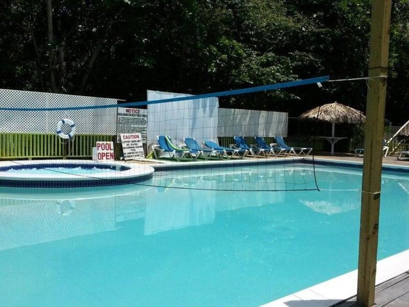 Fun Holiday Beach Resort 15