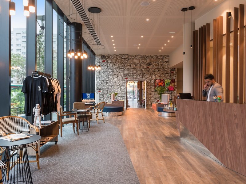 Hotel The Originals Paris Maison Montmartre 6