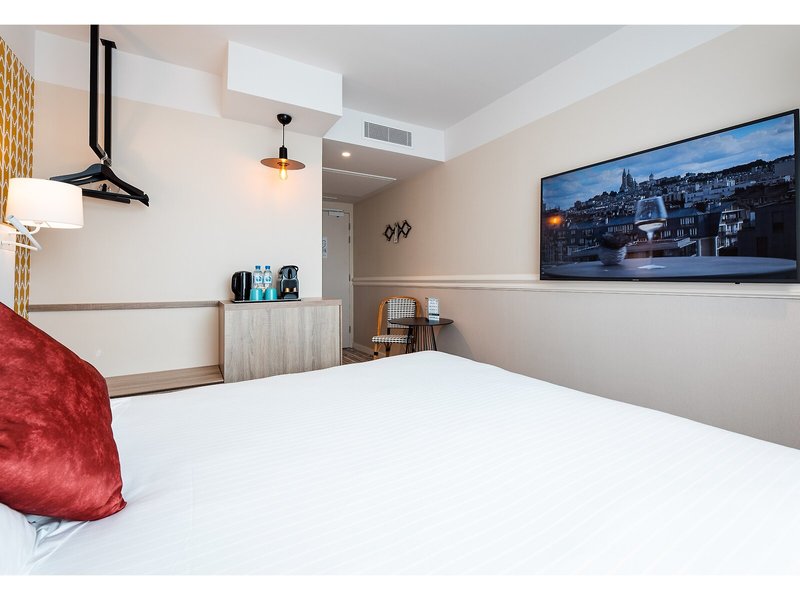 Hotel The Originals Paris Maison Montmartre 19