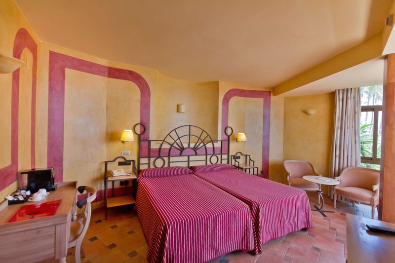 Hotel MS Amaragua 21