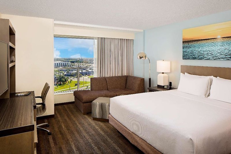 Hyatt House across from Universal Orlando Resort 5