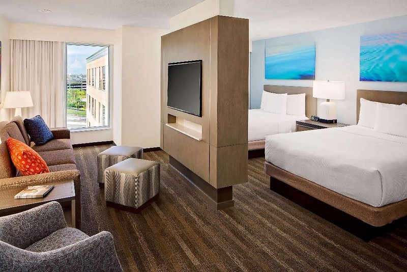 Hyatt House across from Universal Orlando Resort 8