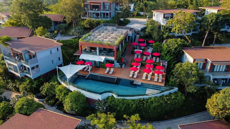 Amari Phuket - Beachfront Resort & Spa 3