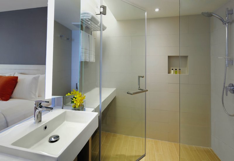 Amari Phuket - Beachfront Resort & Spa 12