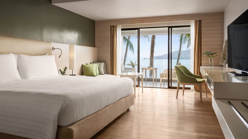 Amari Phuket - Beachfront Resort & Spa 13