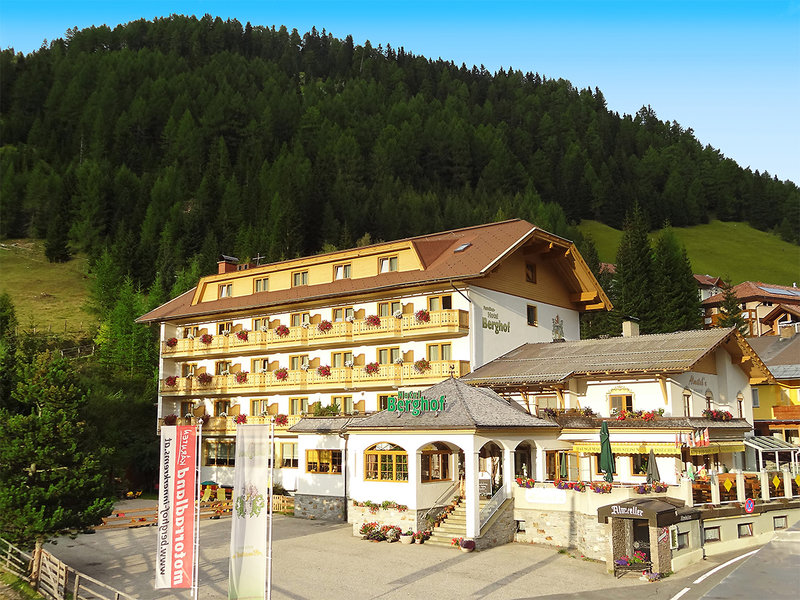 Familienhotel Berghof 2
