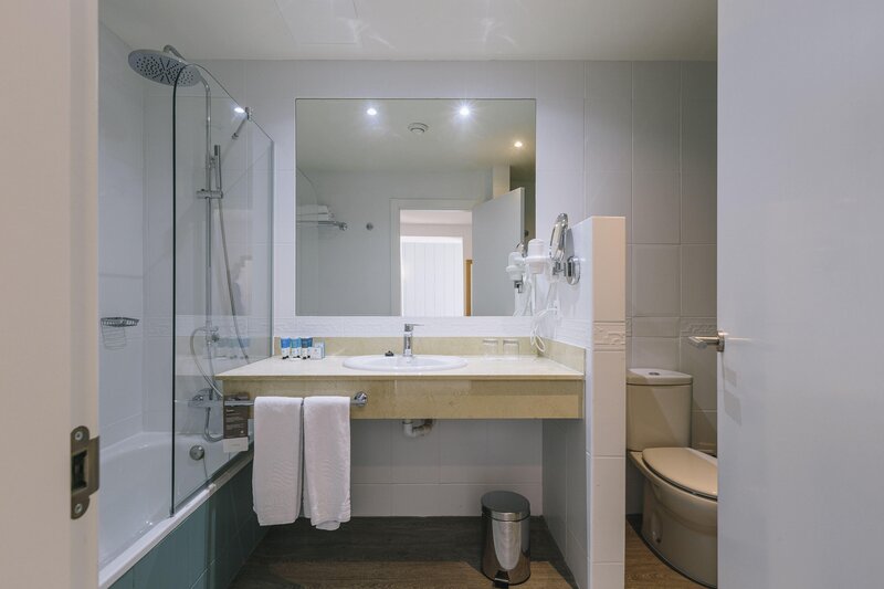 Ambar Beach Hotel & Spa 23 - Bathroom Example