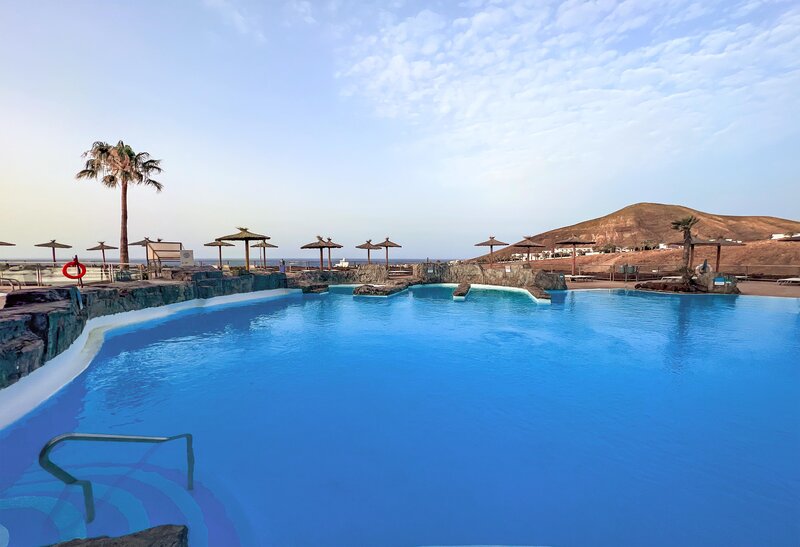 Ambar Beach Hotel & Spa 38 - Outdoor Pool