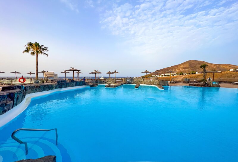 Ambar Beach Hotel & Spa 41 - Outdoor Pool